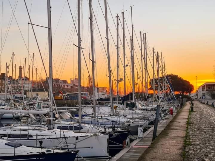 Gite Vedette Hollandaise Lorient Dış mekan fotoğraf